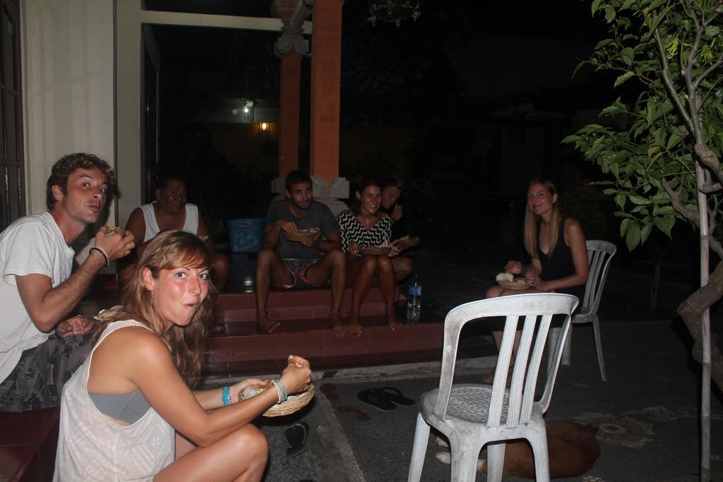 Nyoman Guesthouse Canggu Exterior photo